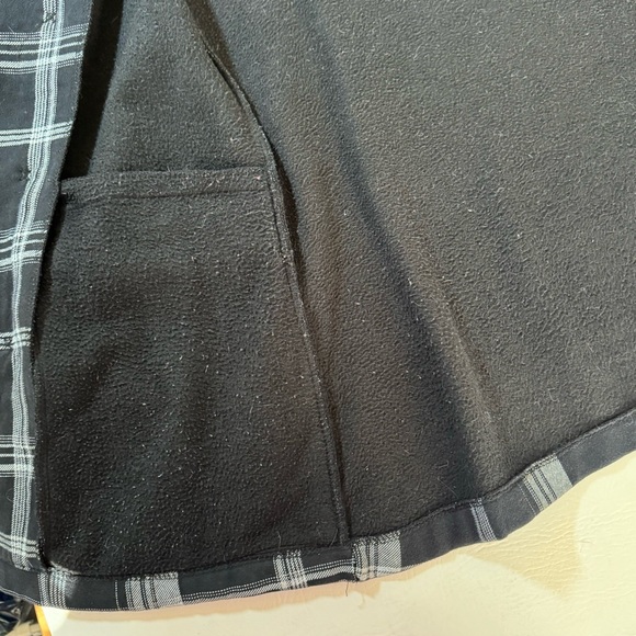 Billabong Jacket Womens Medium Black Plaid Tapered Waist Pea Coat With Pockets - Picture 8 of 16